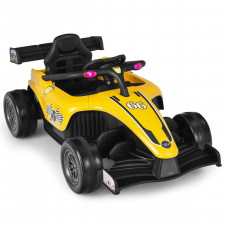 Elektryczny samochód wyścigowy żółty