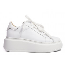 Sneakersy na platformie z lakierowaną cholewką skórzane białe Sempre 23-397-36