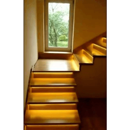 9 schodów - zestaw do oświetlenia schodów szerokość oświetlenia 30 cm 